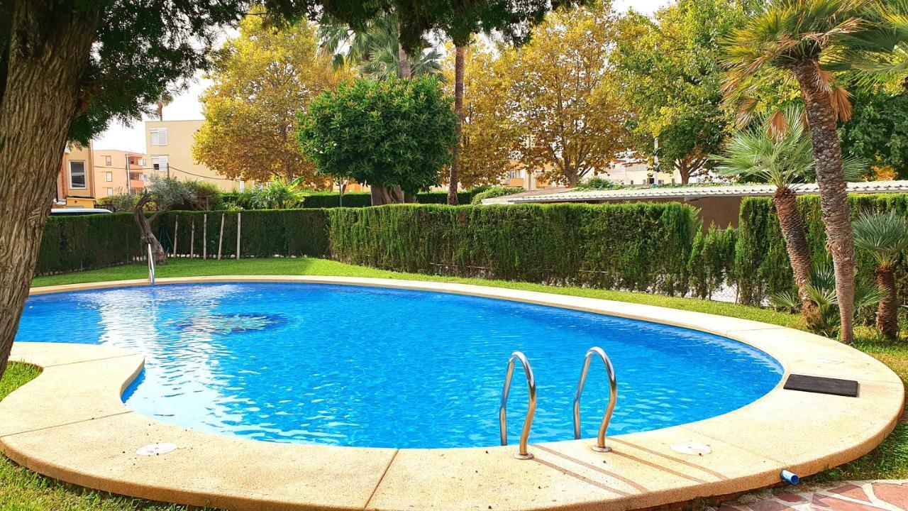 Modern 2 Bedroom Apartment 100 M From The Beach Javea Exterior photo